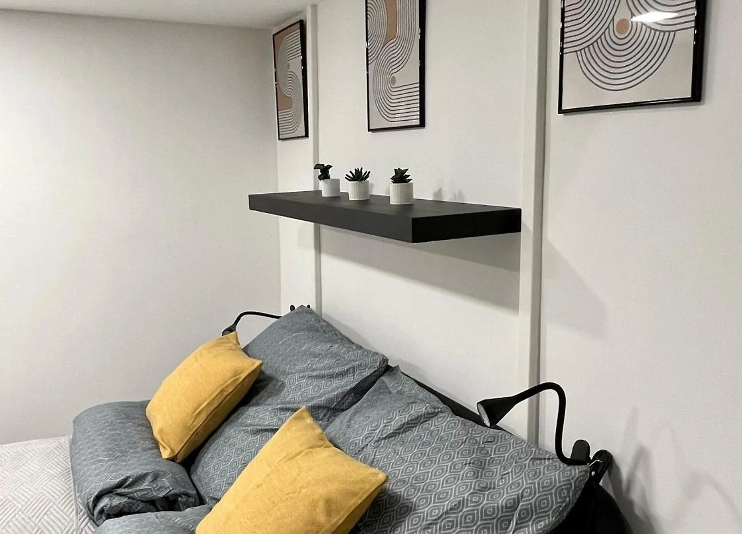 Apartamento West Station Gallery - Free Parking, Cozy Home, Perfect For Families Budapest