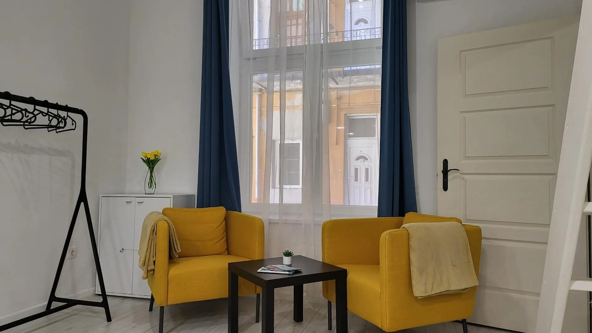 Apartamento West Station Gallery - Free Parking, Cozy Home, Perfect For Families Budapest Hungría